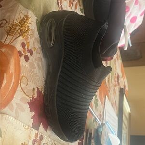 Women's Black Sneakers